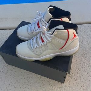 Size 6.5 Air Jordan Retro (gs) 2018